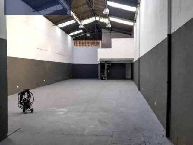 Galpão para Locação em São Paulo - 2