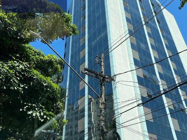#1784 - Conjunto Comercial para Venda em São Paulo - SP