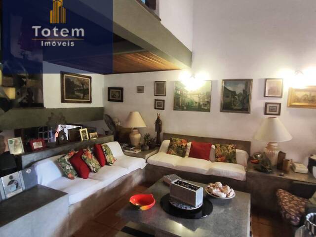 #1785 - Casa para Venda em São Sebastião - SP