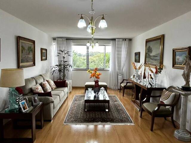 #1915 - Apartamento para Venda em São Paulo - SP
