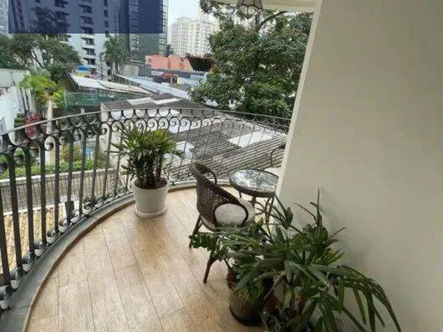 #1952 - Apartamento para Venda em São Paulo - SP